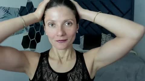 VALERY MORE online show from November 20, 12:48 pm