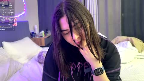 valevaweheart online show from May 12, 7:01 pm