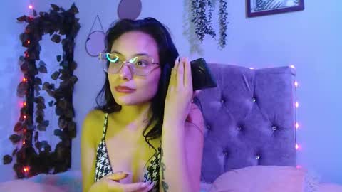 valkiry_ online show from March 28, 10:33 pm