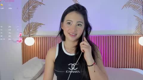 valleriie_ online show from March 1, 3:49 pm