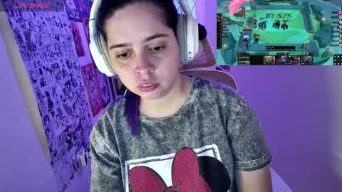 Im Violet online show from February 13, 3:32 am