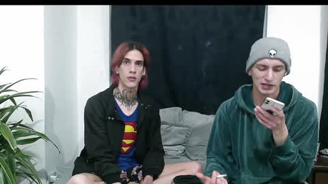 Vamp Noah and Dan online show from January 7, 2:31 am