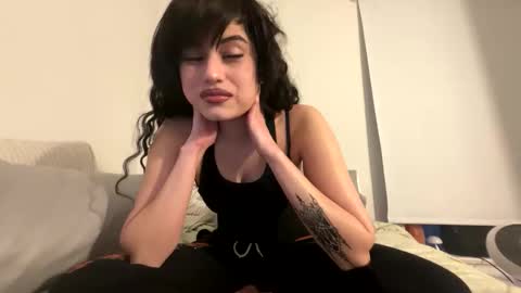 vampgatita online show from May 20, 12:40 am