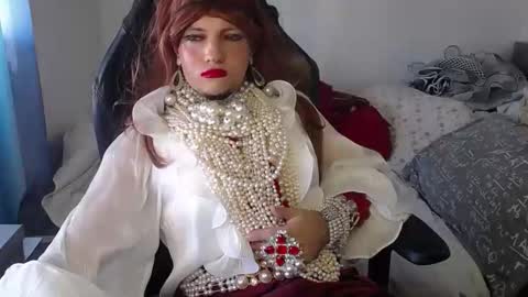 vanesacrossri online show from November 11, 9:22 am