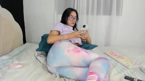 Vanessa online show from November 9, 2:15 am