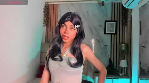 vanessa_jenner online show from August 6, 2:42 am