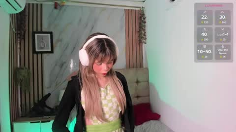 vanessa_jenner online show from June 12, 9:14 pm