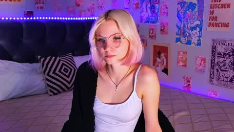 Vanessa online show from April 9, 2:56 pm