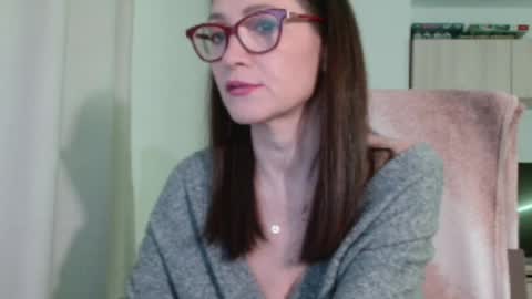 Vanessa online show from April 2, 4:03 pm