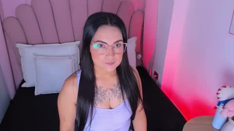 vanessamirren online show from October 21, 12:21 pm