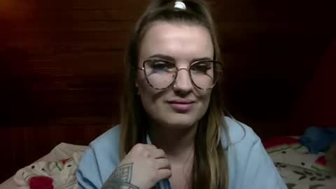 Vanessa online show from December 17, 7:31 pm