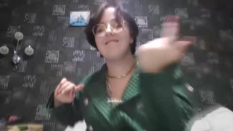 vanessashadow online show from October 6, 4:14 pm