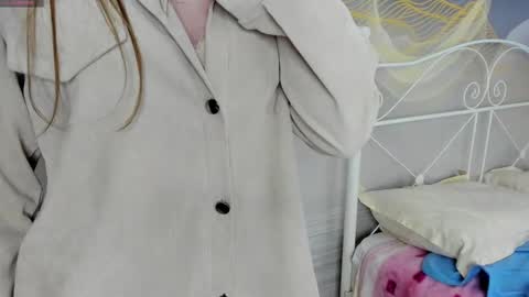 Luna online show from February 28, 7:40 pm