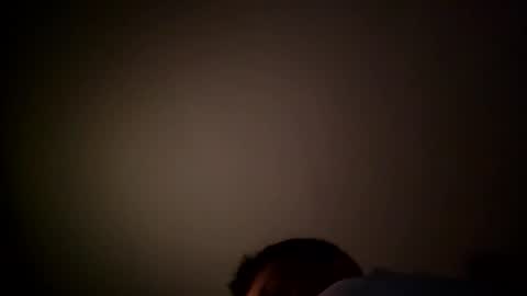 vanhelll online show from March 2, 8:18 pm