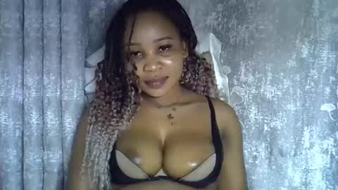 vanillavenus online show from May 24, 11:55 pm