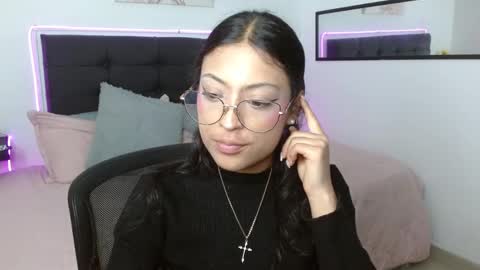 vane online show from March 8, 12:11 am