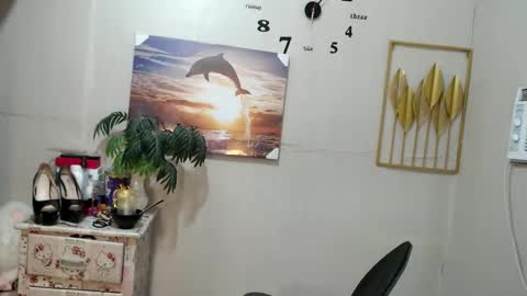 vanxxx2005 online show from January 25, 6:12 am