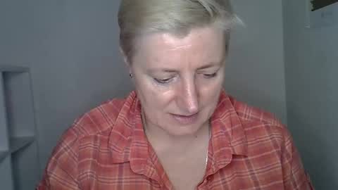 vea_motty online show from March 3, 5:20 pm