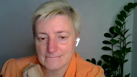 vea_motty online show from November 2, 5:46 pm