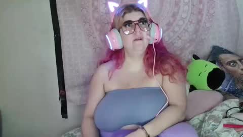 Veronica Lehane online show from February 9, 12:19 pm