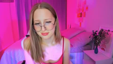 Emma online show from February 28, 3:54 am