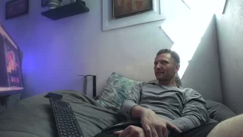 StaysinVegas420 online show from July 31, 7:20 am
