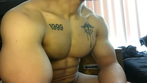 Vegas Love online show from January 31, 8:28 pm