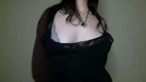 velira_ online show from November 15, 5:53 am