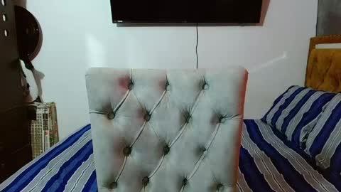 velk_hot1 online show from April 13, 11:58 am