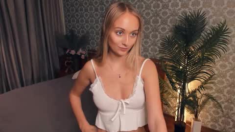 Eva online show from November 4, 11:22 am