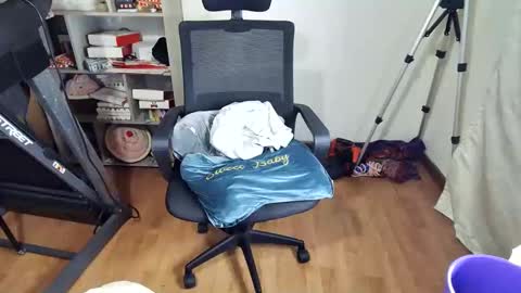 Im VelaI will be Christmas and New Year with my family December 22 to January 13 I will miss you guys. online show from March 8, 2:04 am