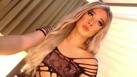 Richy will make you fall in love online show from February 6, 9:53 am