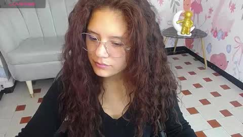 velvet_moon_v online show from February 14, 1:14 pm