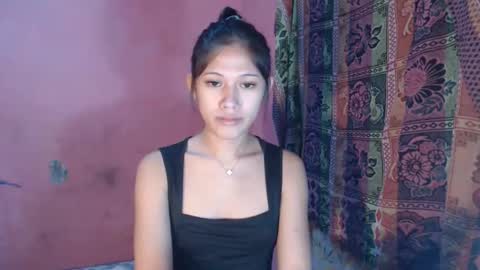 velvetmisa online show from May 28, 5:22 pm