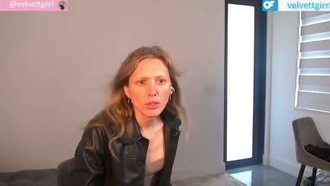 VelvetTGirl online show from June 8, 6:20 pm