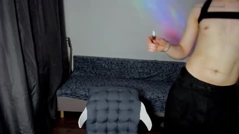 Vence online show from March 7, 9:48 pm