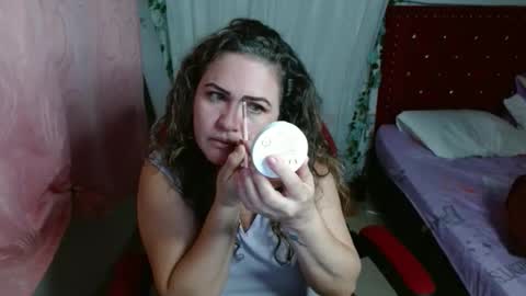 venecasexy44 online show from November 22, 9:30 am