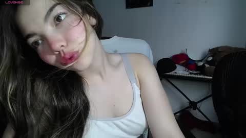 Venelope 3 online show from March 4, 6:50 pm