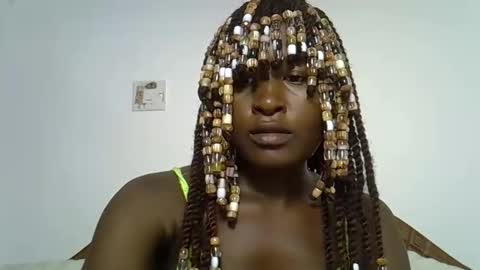 venom_kisses5050 online show from March 1, 4:44 pm