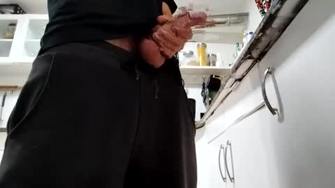 Snapshot of venosade40 chatting on October 22, 7:59 pm venosade40 online show from October 22, 7:59 pm