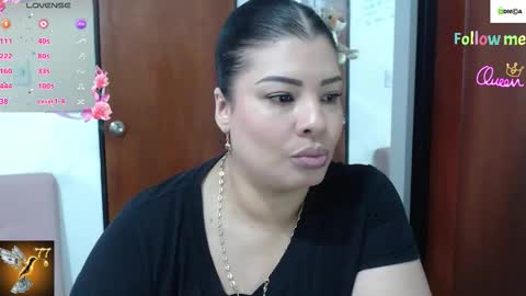 HI IM VENUS SMALL BOOBS  BIG HEART WARM PUSSY online show from February 15, 8:40 pm