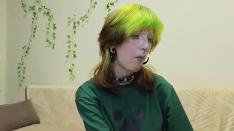 Erica online show from September 15, 7:26 pm