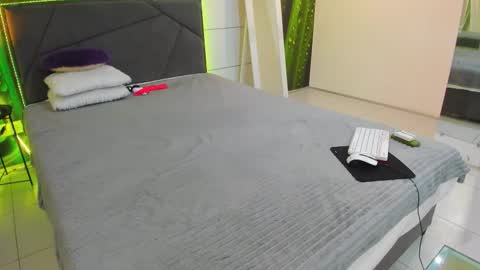 Vera online show from November 16, 1:46 pm