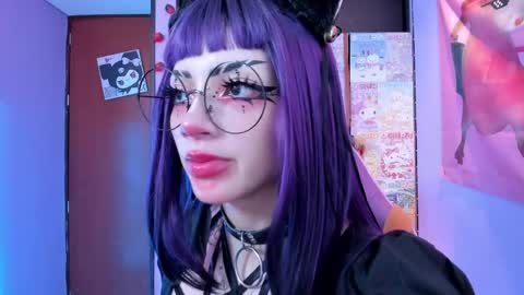     online show from May 31, 6:09 pm