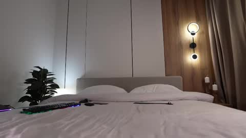 Veronica online show from October 9, 7:41 pm