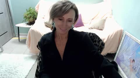 Helen online show from March 4, 11:51 am