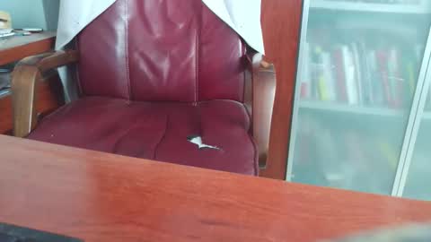 Erik online show from September 15, 5:53 am