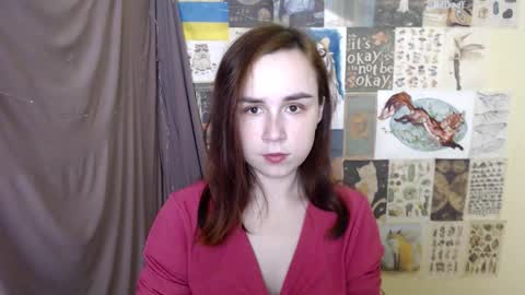 veryveryvery_shy online show from November 14, 11:23 am