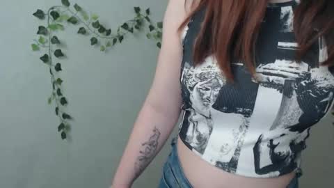 veryveryvery_shy online show from March 20, 7:24 am