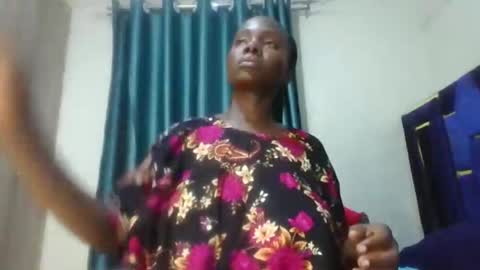 veshyvaya_ online show from January 12, 11:01 pm